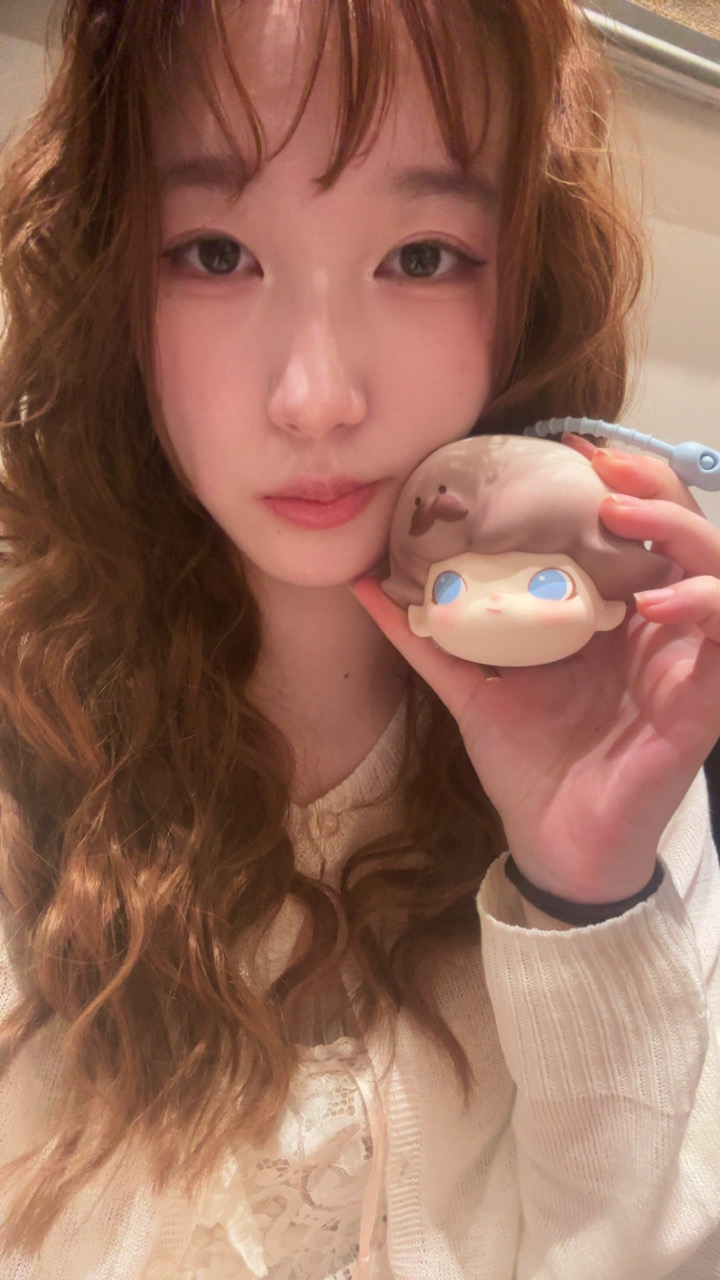 Sandy li